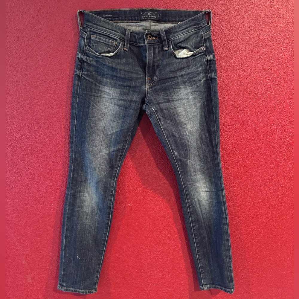 Lucky Brand Blue Ankle Cropped Jeans with Vintage Fading